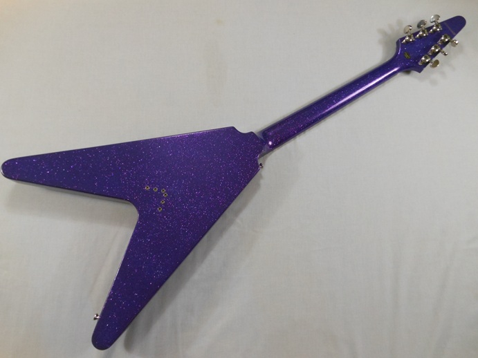 Exclusive Flying V Picture 2